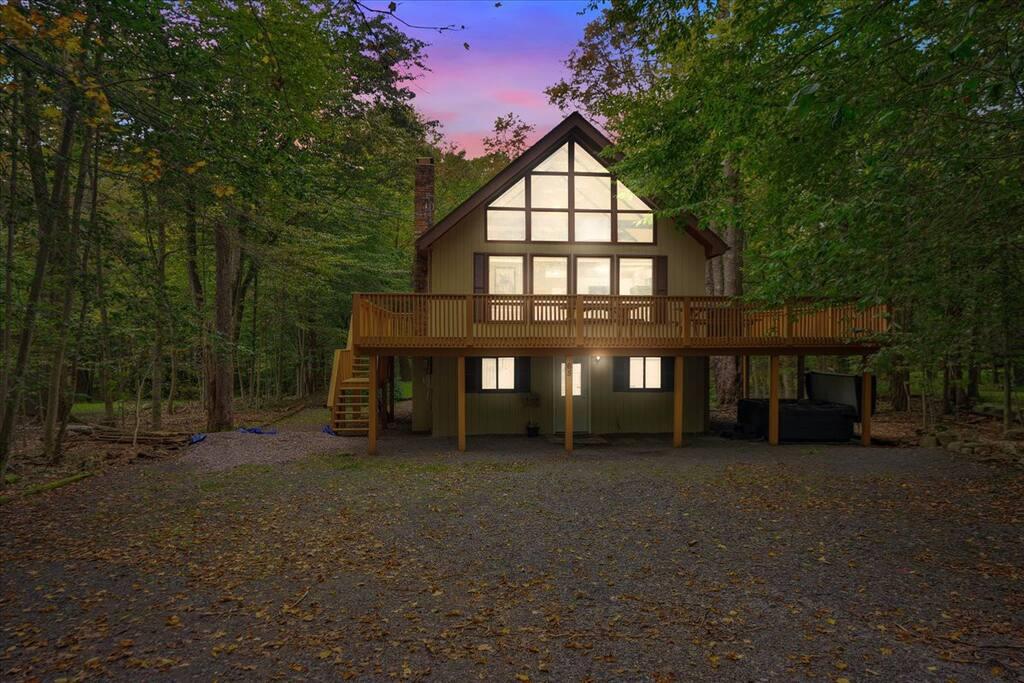 Poconos vacation homes for groups